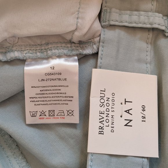 NWT Obviously Elemental Skinny Jeans in Buttermint - Picture 11 of 14
